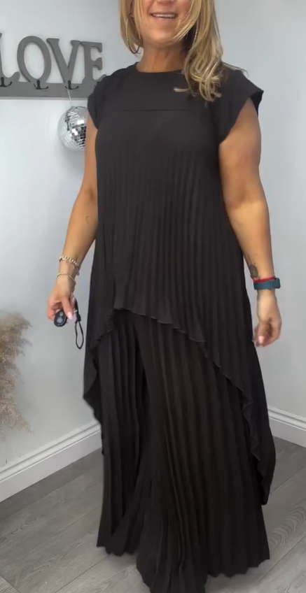 Ensemble haut plissé asymétrique + pantalon large élastique