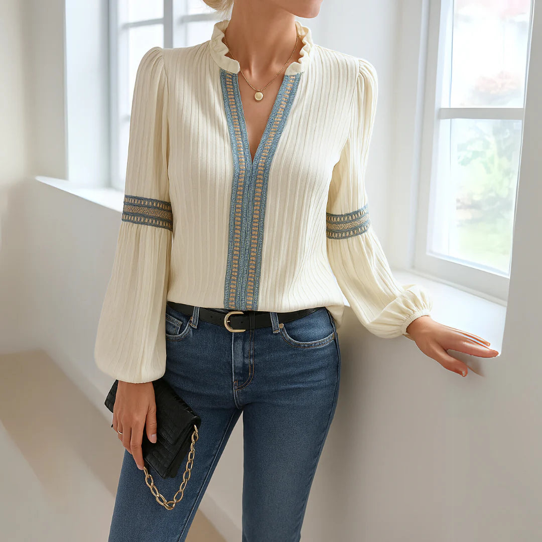 Petra™ | Blouse en Dentelle à Col en V