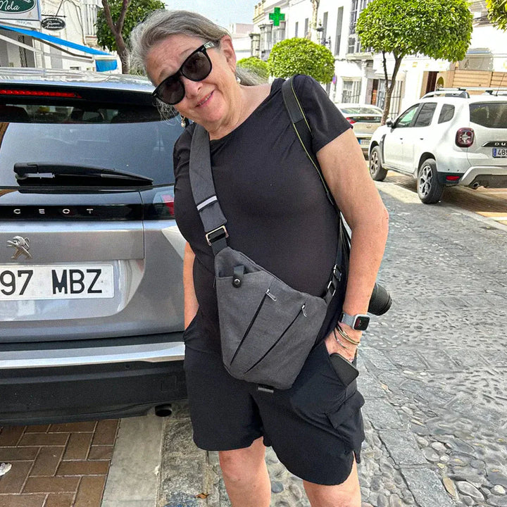 Safesling | Secure And Stylish Anti-theft Chest Bag