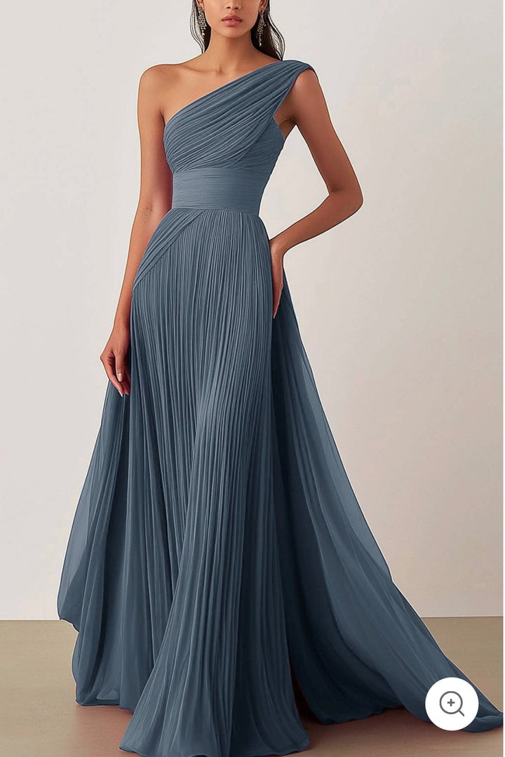 Ariella | Robe de soirée plissée à une épaule