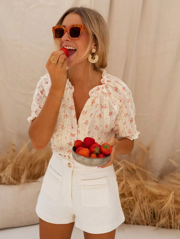 Elina™ — Blouse Fleurie au Charme Estival