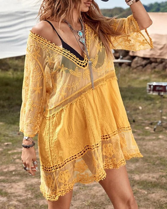 Previous Next  Previous Next Smock V-Neck Brodé En Dentelle